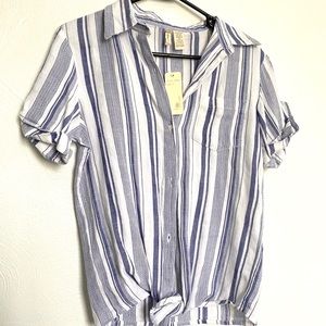 Short sleeve striped button down top